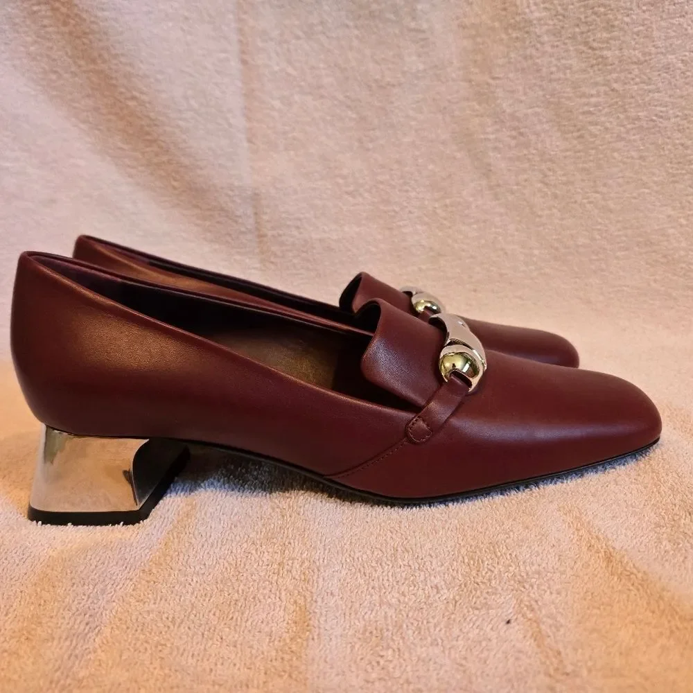 NWOT Burberry Brown/Maroon and Silver Heels Size 39